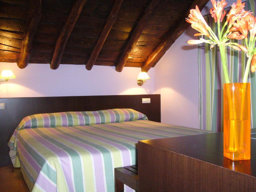 Hotel Rural Casa Roja Cadavedo Zimmer foto